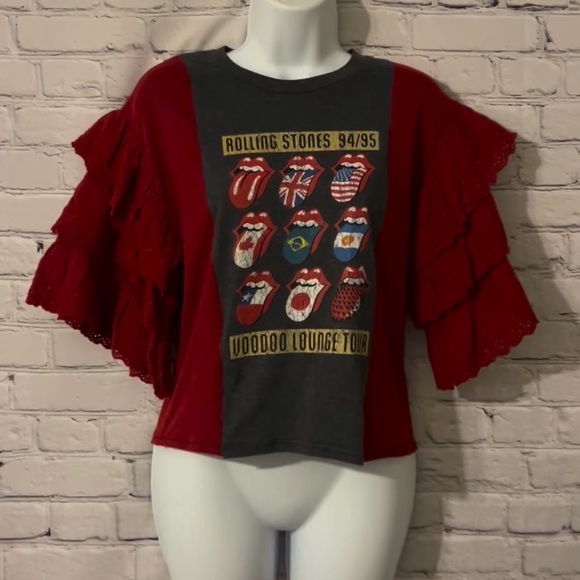 Visit my closet for all my latest Upcycled Tees and Custom requests - Picture 9 of 14